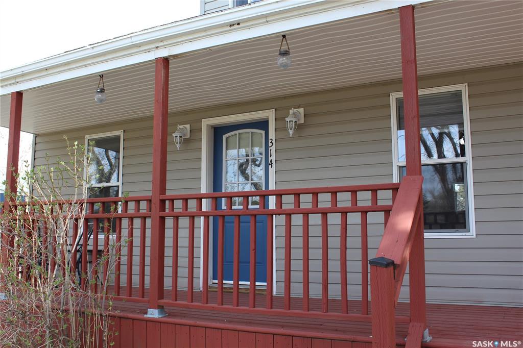 Second View of 314 3rd Street E, Wilkie, Saskatchewan, S0K 4W0