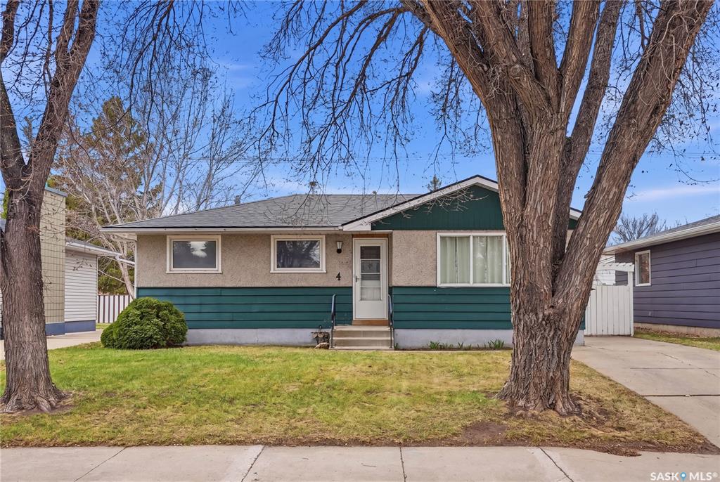 4 Dunning Crescent, SK035982, Saskatchewan,