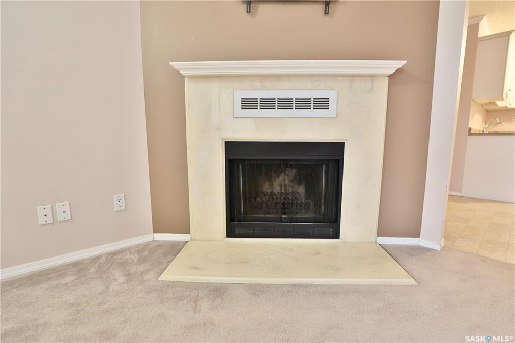 Fifth View of 220 Cedar Meadow Drive, Lakewood, Regina, Saskatchewan, S4X 3J6