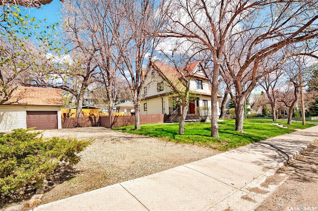 Second View of 1108 Redland Avenue, Central MJ, Moose Jaw, Saskatchewan, S6H 3P3