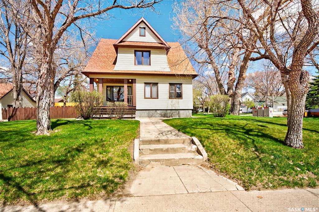Third View of 1108 Redland Avenue, Central MJ, Moose Jaw, Saskatchewan, S6H 3P3