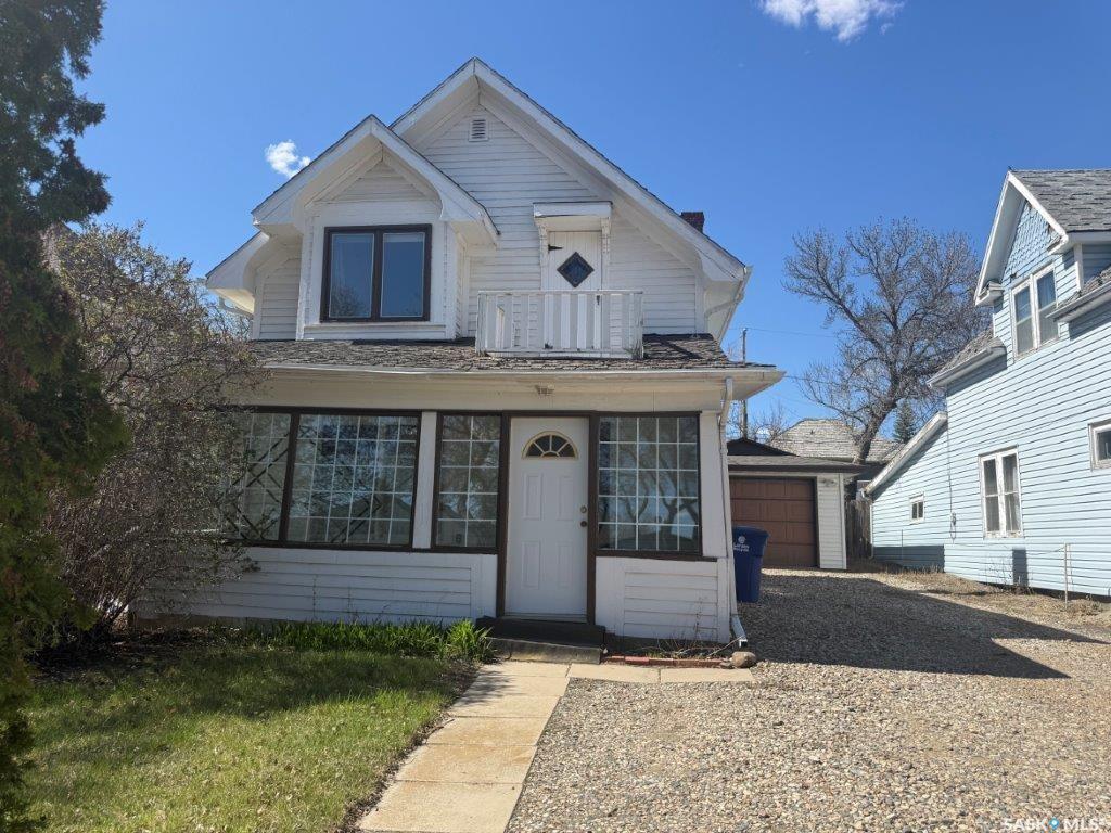 202 3rd Avenue E, SK036093, Saskatchewan,
