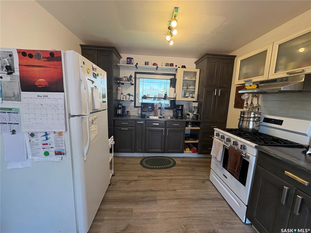 Fourth View of 301 8th Avenue E, Melville, Saskatchewan, S0A 2P0