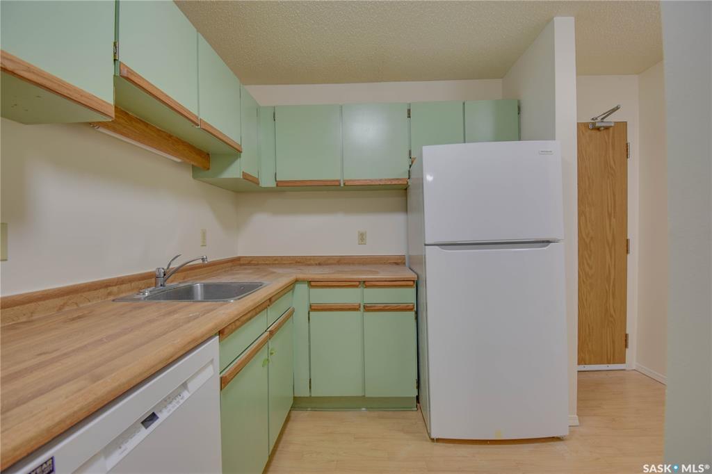 Fourth View of 375 Kingsmere Boulevard #101, Lakeview SA, Saskatoon, Saskatchewan, S7J 4J6