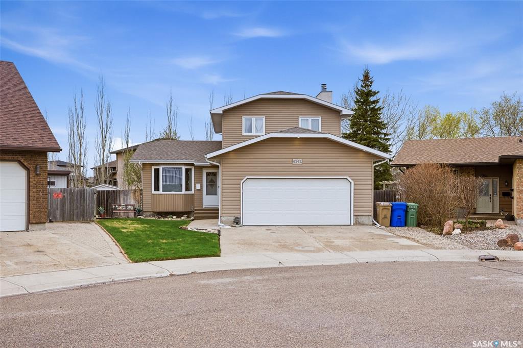 MLS® listing #SK036201 for sale located at 6962 Maple Brook Crescent
