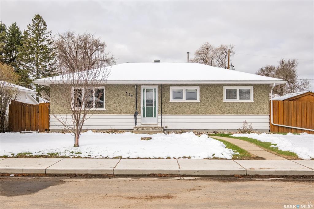 654 23rd Street W, SK036251, Saskatchewan,