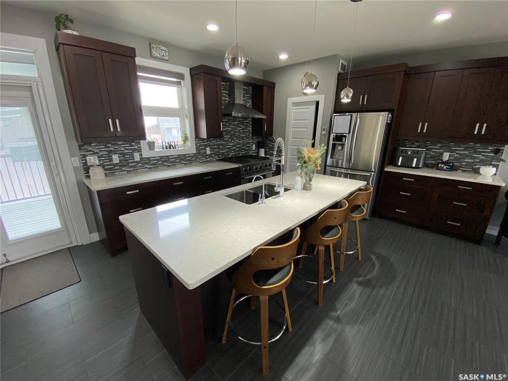 Fourth View of 44 Stillwater Bay, Riverside Grove, Yorkton, Saskatchewan, S3N 0E6