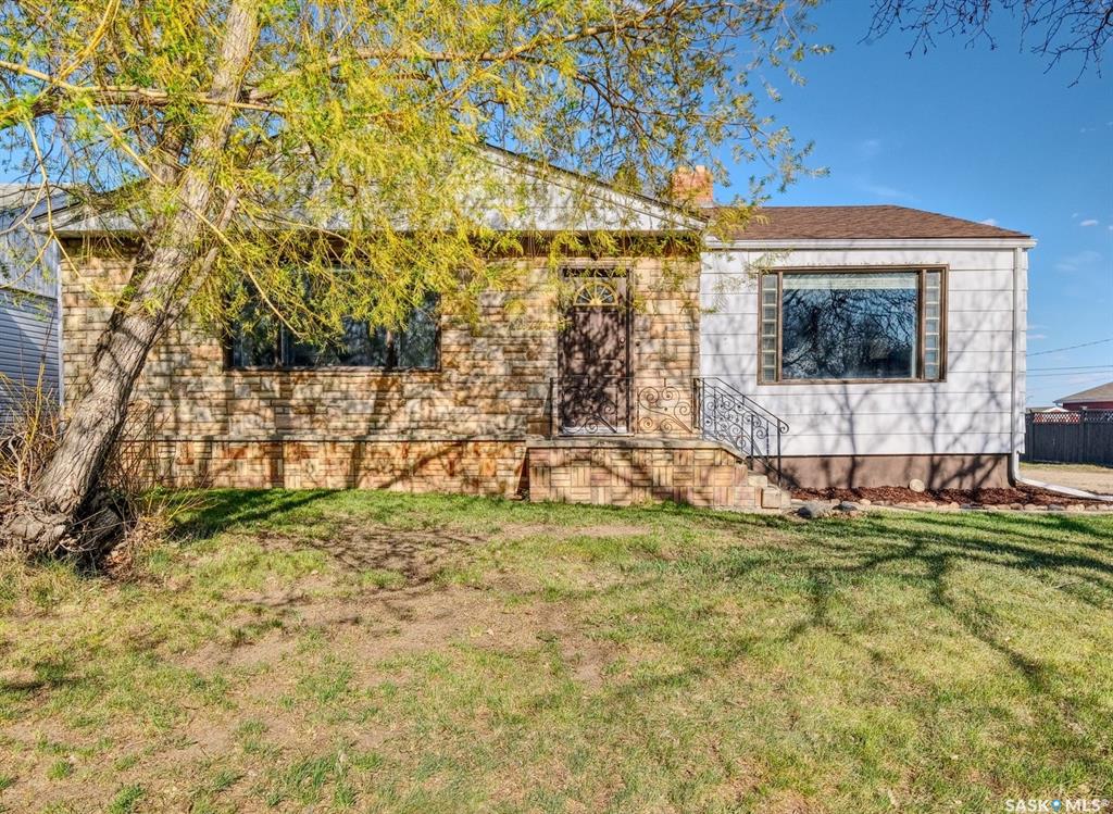 304 Young Street, SK036263, Saskatchewan,