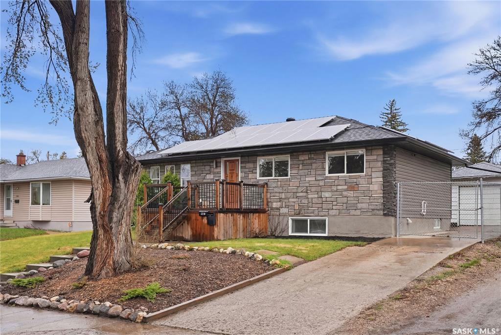 1210 K Avenue N, SK036292, Saskatchewan,