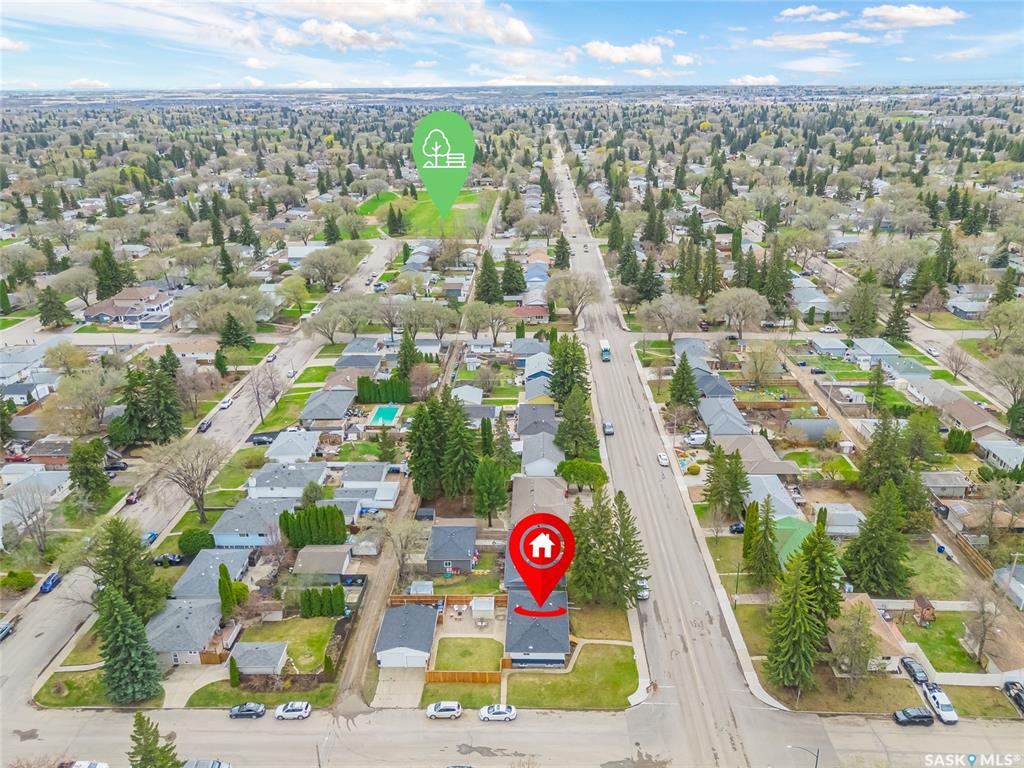 Fifth View of 1601 Cumberland Avenue S, Holliston, Saskatoon, Saskatchewan, S7H 2M4