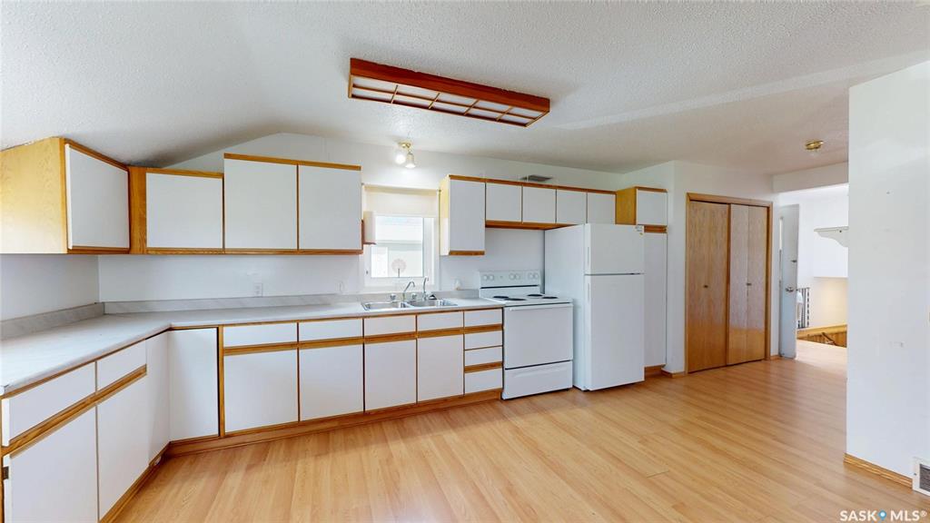 Fourth View of 105 Pipestone Avenue, Wawota, Saskatchewan, S0G 5A0