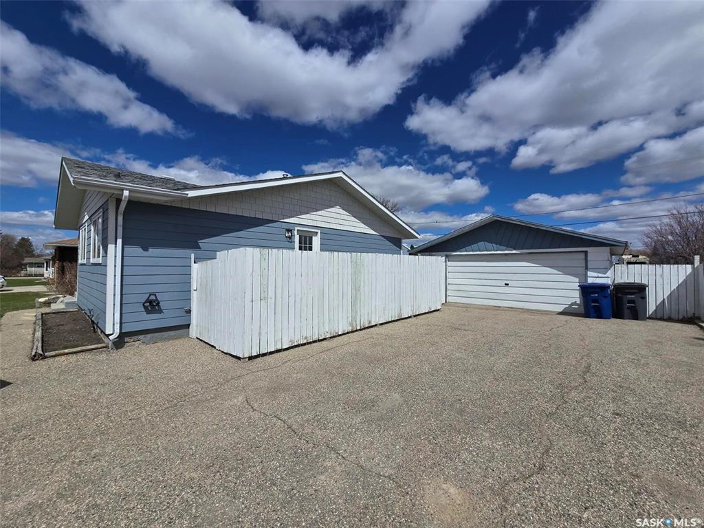 Fourth View of 1005 Anderson Street, Grenfell, Saskatchewan, S0G 2B0