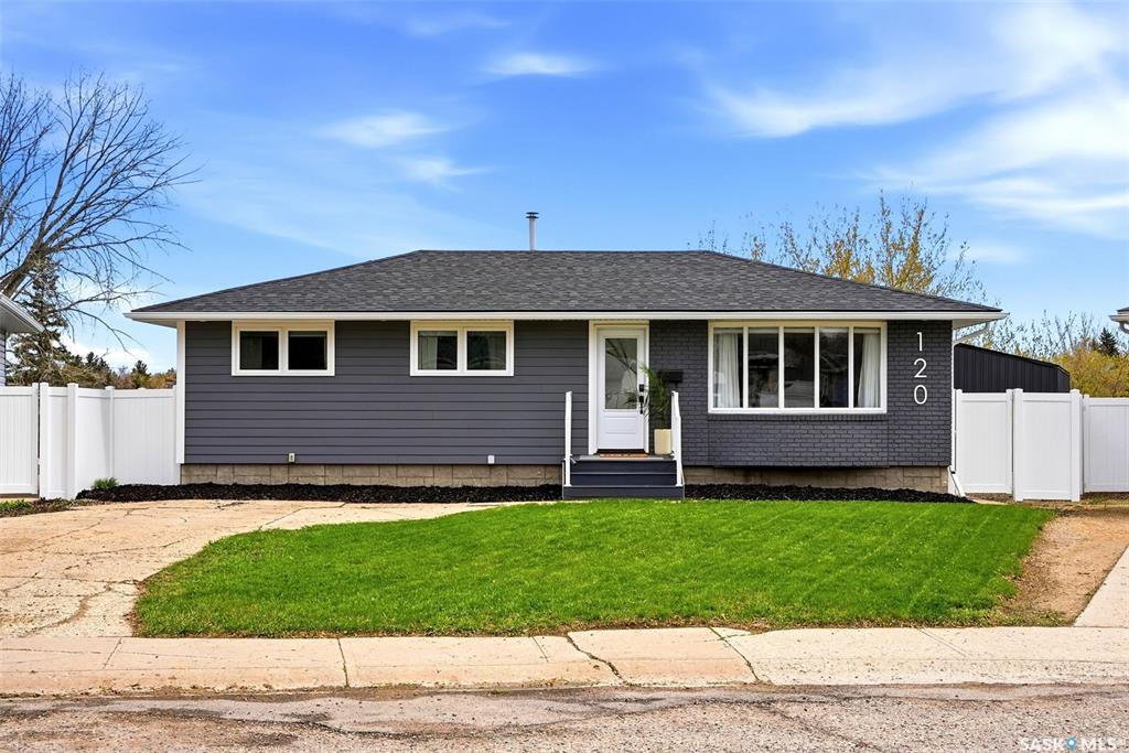 Second View of 120 Eden Avenue, Normanview West, Regina, Saskatchewan, S4T 7A5