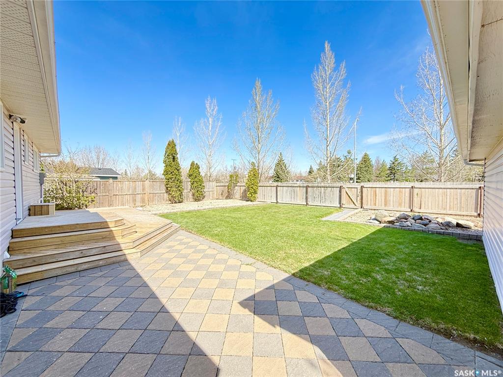 Second View of 536 Mcgillivray Drive, Weyburn, Saskatchewan, S4H 1M2