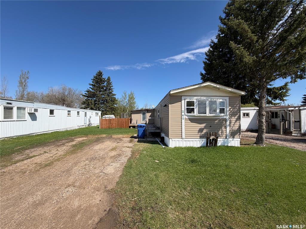 Second View of 241 Cypress Way, Sunset Estates, Blucher Rm No. 343, Saskatchewan, S7B 0A4