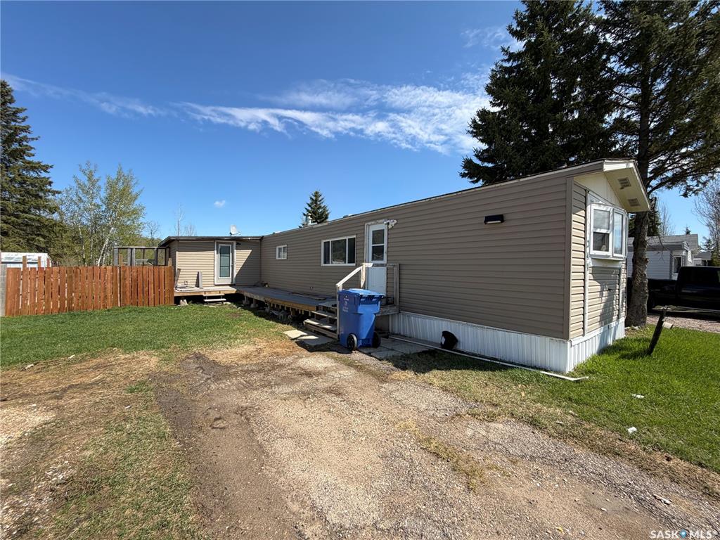 Third View of 241 Cypress Way, Sunset Estates, Blucher Rm No. 343, Saskatchewan, S7B 0A4