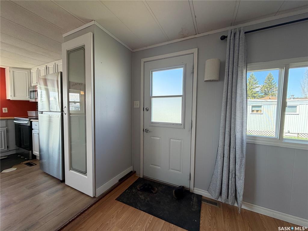 Fourth View of 241 Cypress Way, Sunset Estates, Blucher Rm No. 343, Saskatchewan, S7B 0A4