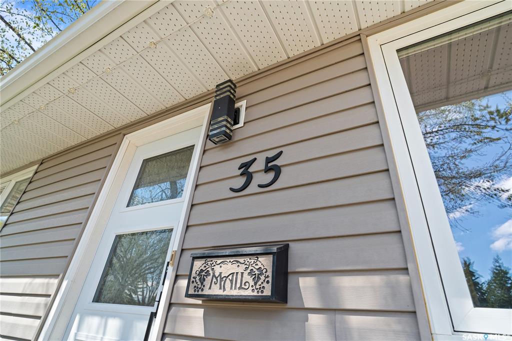 Third View of 35 Symons Place, Sherwood Estates, Regina, Saskatchewan, S4X 1M7