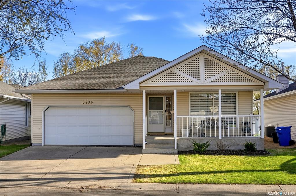 3706 Queens Gate, SK036595, Saskatchewan,