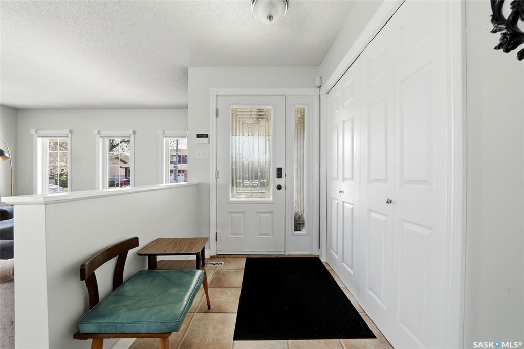 Fourth View of 2947 More Crescent E, Wood Meadows, Regina, Saskatchewan, S4V 0T6