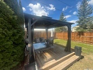 Fourth View of 572 21st Street E #Street, East Hill, Prince Albert, Saskatchewan, S6V 1M4