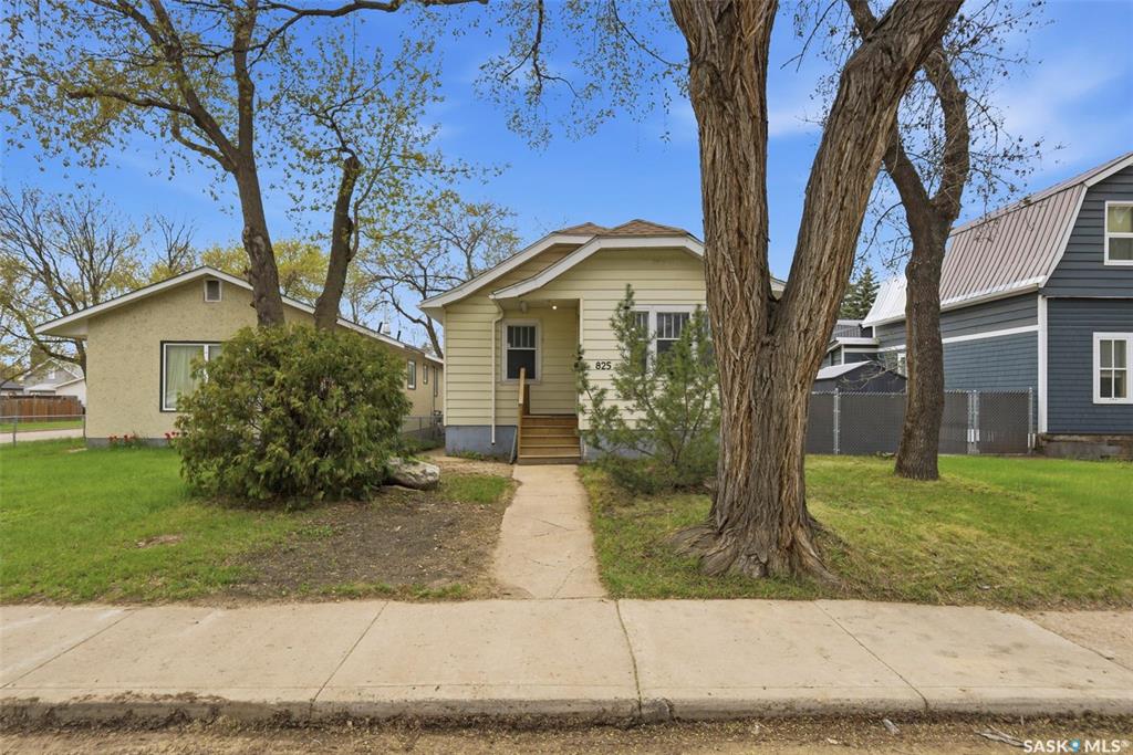 825 L Avenue S, SK036615, Saskatchewan,