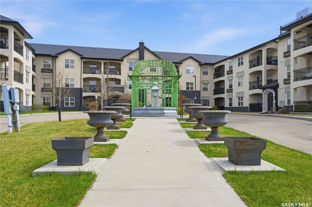 Main View of 1640 Dakota Drive #209, East Pointe Estates, Regina, Saskatchewan, S4Z 0A4