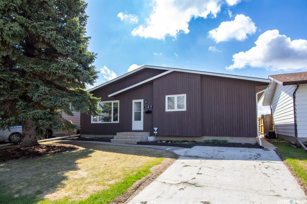 127 Devonshire Crescent, SK036644, Saskatchewan,