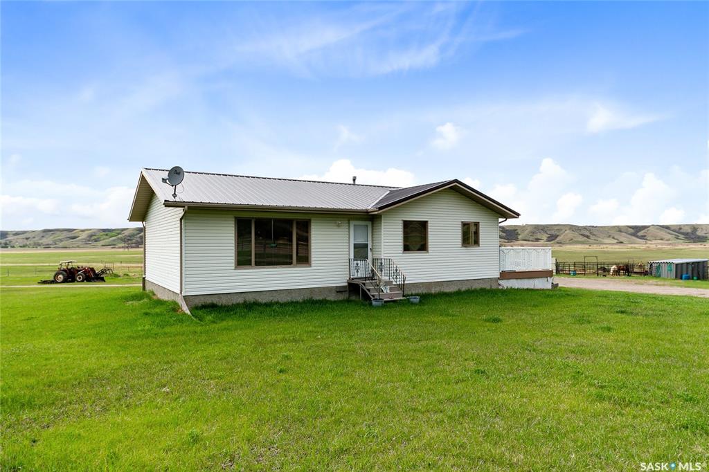 Second View of Ludwig Acres - Nestled in the Qu'Appelle Valley, Lumsden Rm No. 189, Saskatchewan, S0G 0W0