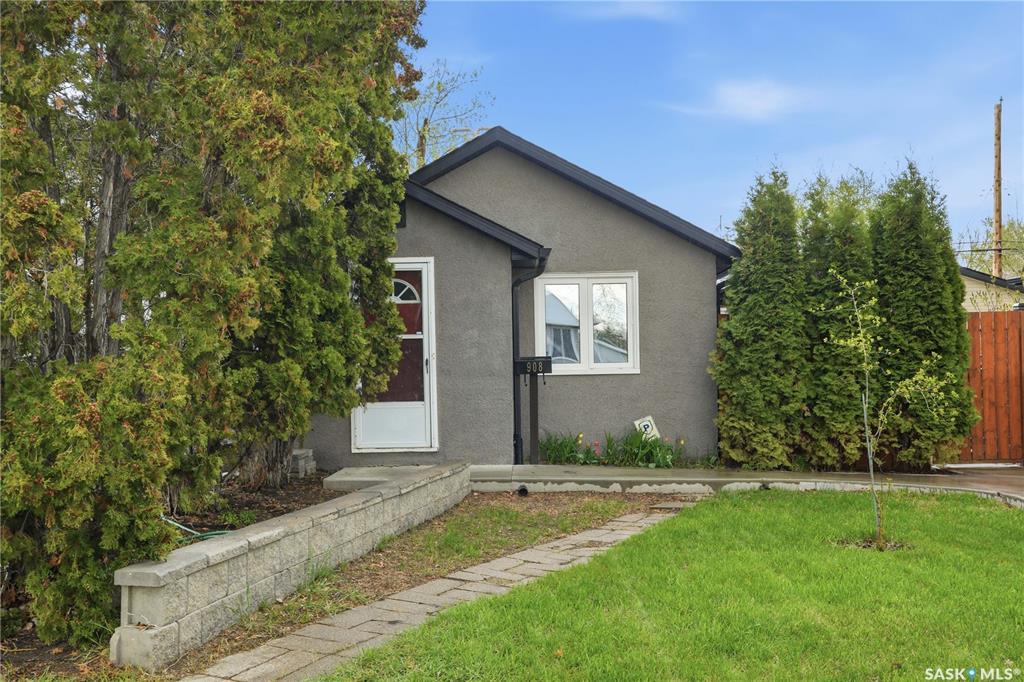 908 L Avenue N, SK036718, Saskatchewan,