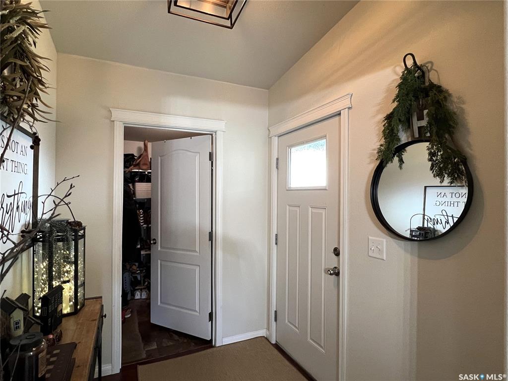 Second View of 208 2nd Avenue Se, Dorintosh, Saskatchewan, S0M 0T0