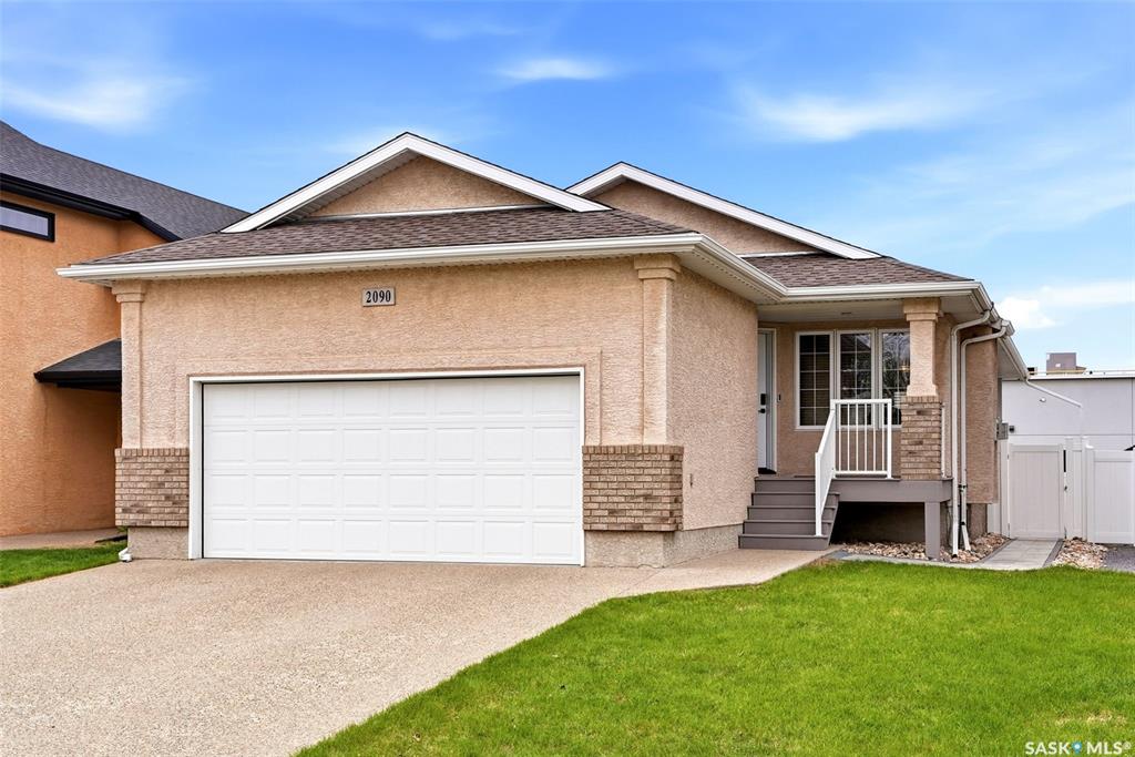 2090 Laurier Bay E, SK036785, Saskatchewan,