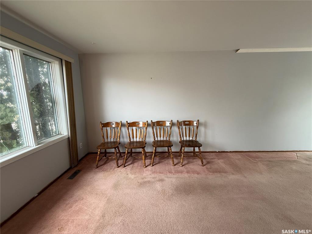Fifth View of 138 Weyakwin Drive, Lakeview SA, Saskatoon, Saskatchewan, S7J 4M5