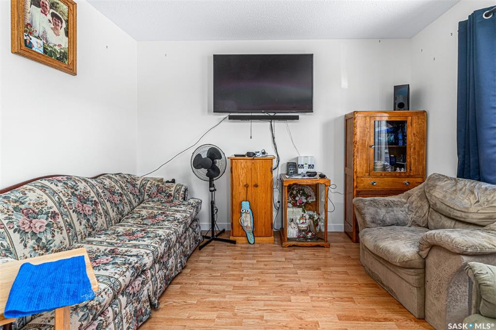 Fifth View of 839 Kingsmere Boulevard, Lakeview SA, Saskatoon, Saskatchewan, S7J 4C4