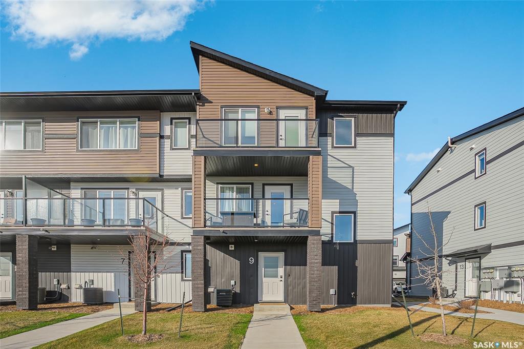 651 Dubois Crescent #9, SK036807, Saskatchewan,
