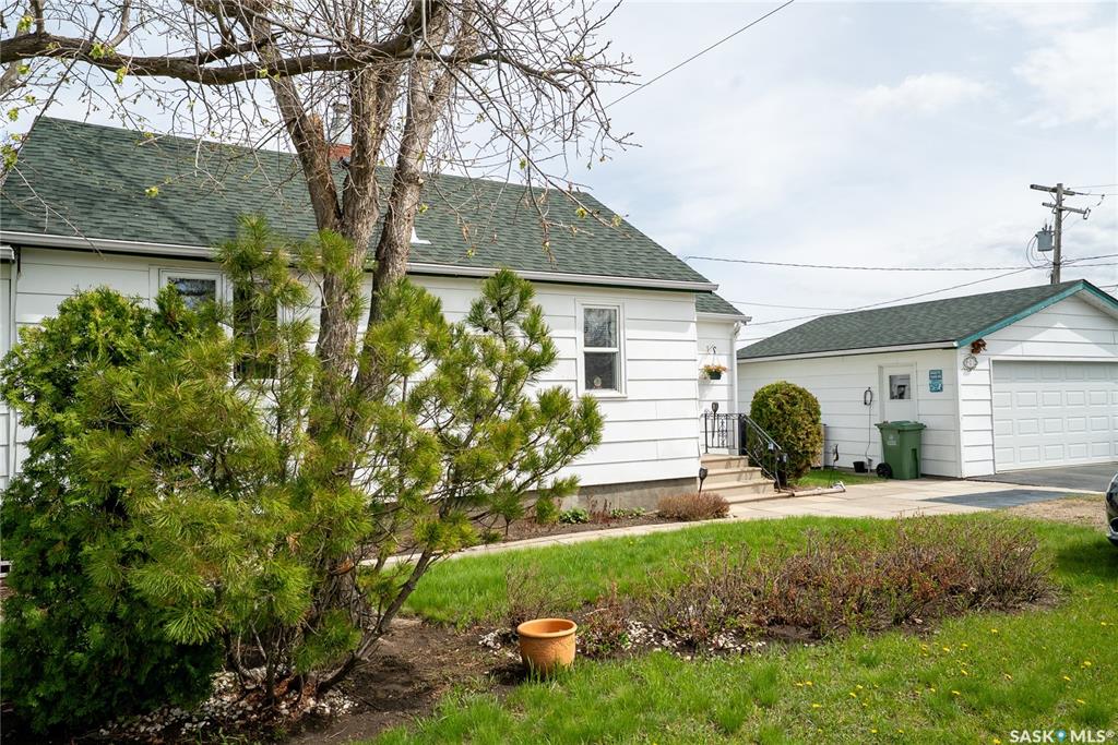 300 Carson Street, SK036829, Saskatchewan,