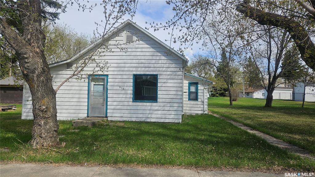 612 614 3rd Avenue, SK036971, Saskatchewan,