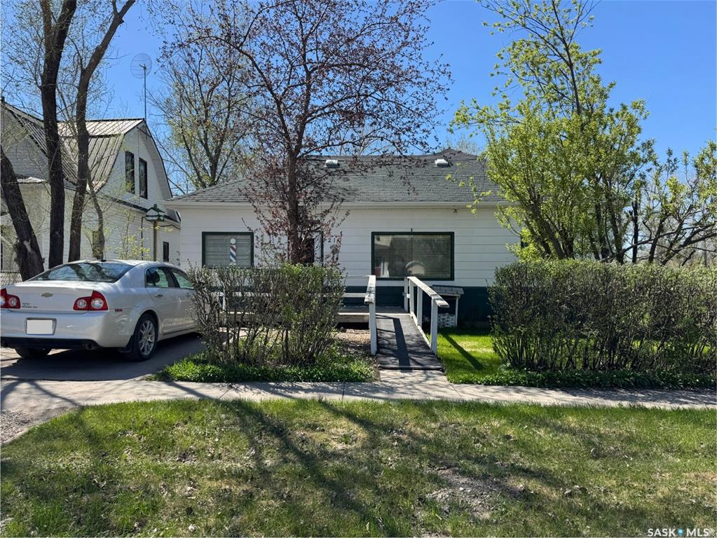 210 2nd Street W, SK037096, Saskatchewan,