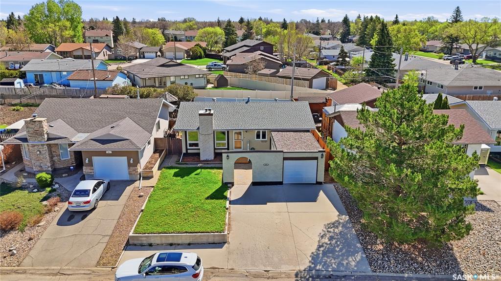 MLS® listing #SK037110 for sale located at 1009 Corman Crescent