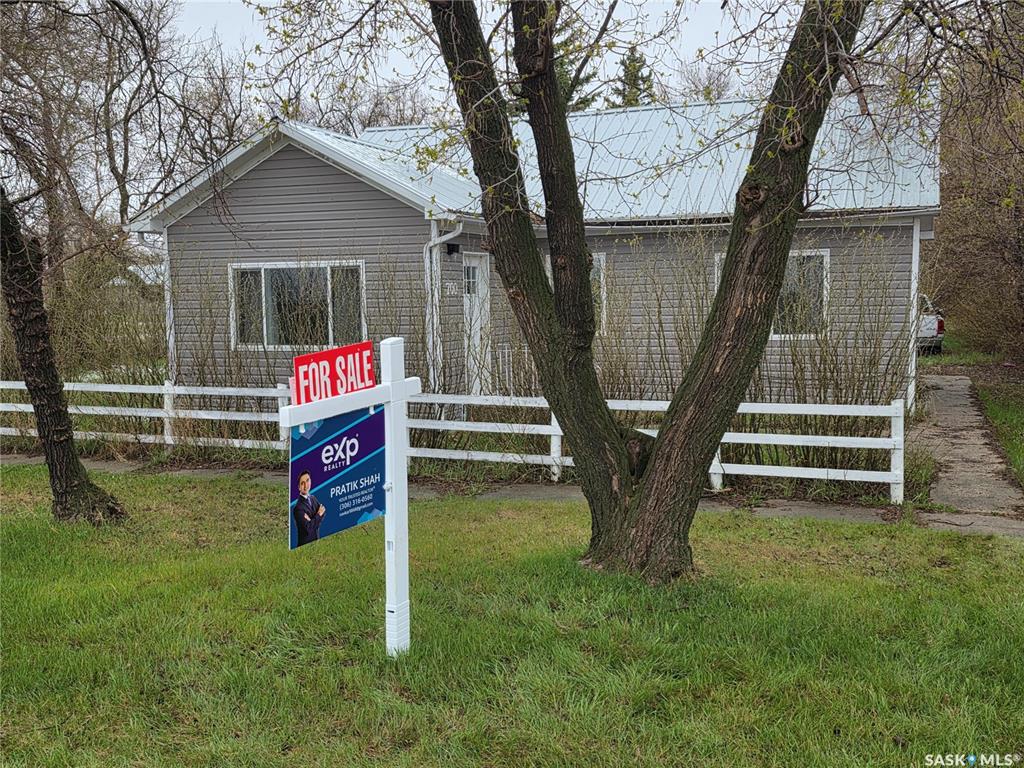 700 Railway Avenue, SK037113, Saskatchewan,