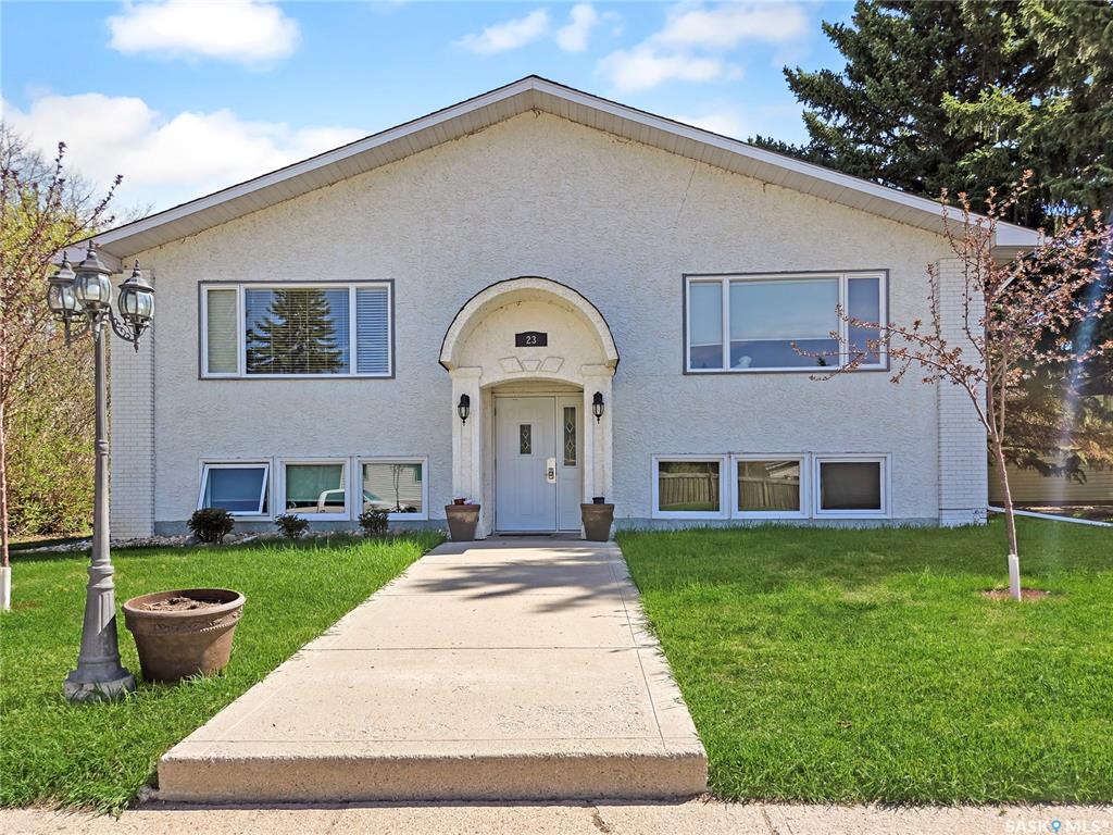 MLS® listing #SK037124 for sale located at 23 Echo Drive #2