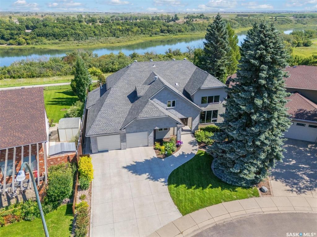 Second View of 323 Mallin Crescent, Silverwood Heights, Saskatoon, Saskatchewan, S7K 7X2