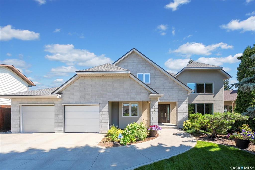 Third View of 323 Mallin Crescent, Silverwood Heights, Saskatoon, Saskatchewan, S7K 7X2