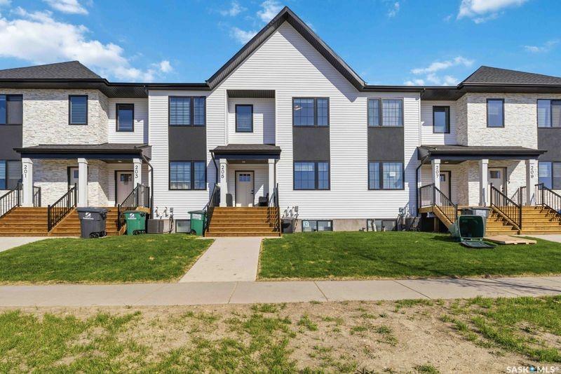 235 Feheregyhazi Boulevard #205, SK037282, Saskatchewan,