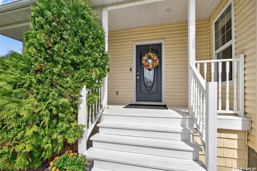 Fourth View of 66 Everton Crescent, Westheath, Moose Jaw, Saskatchewan, S6K 0A3