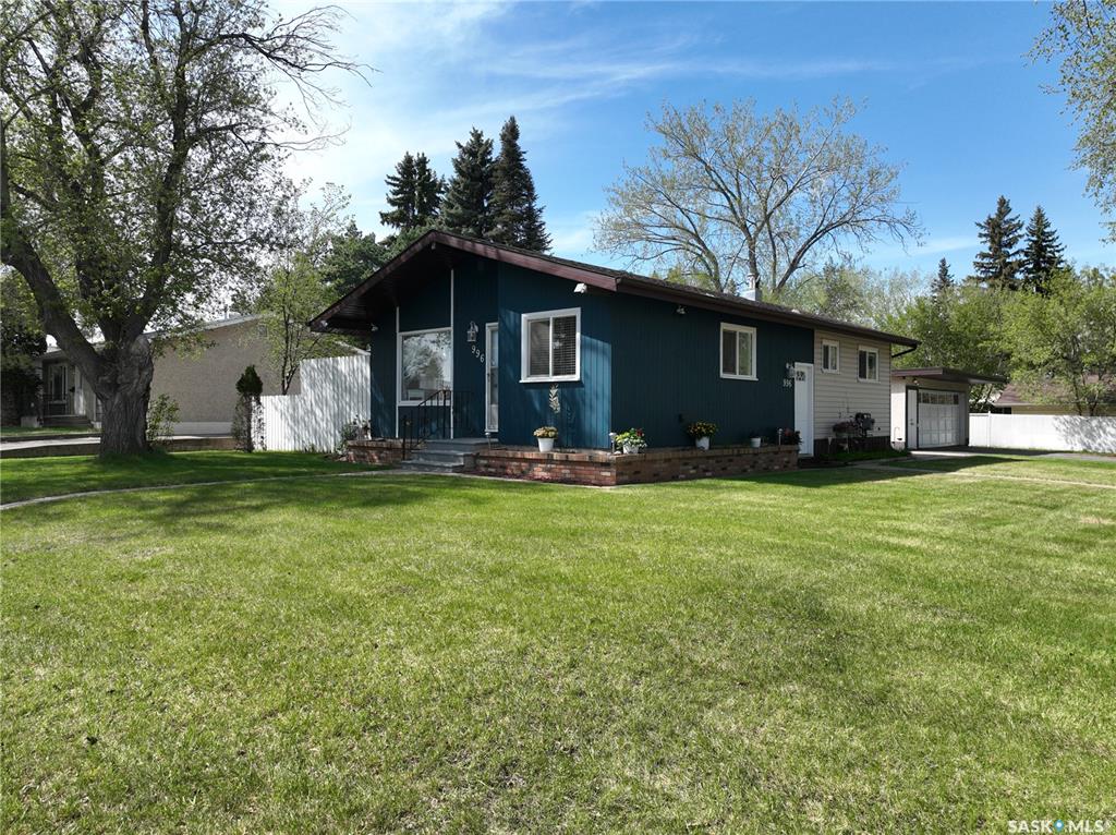 996 Bradshaw Place, SK037423, Saskatchewan,