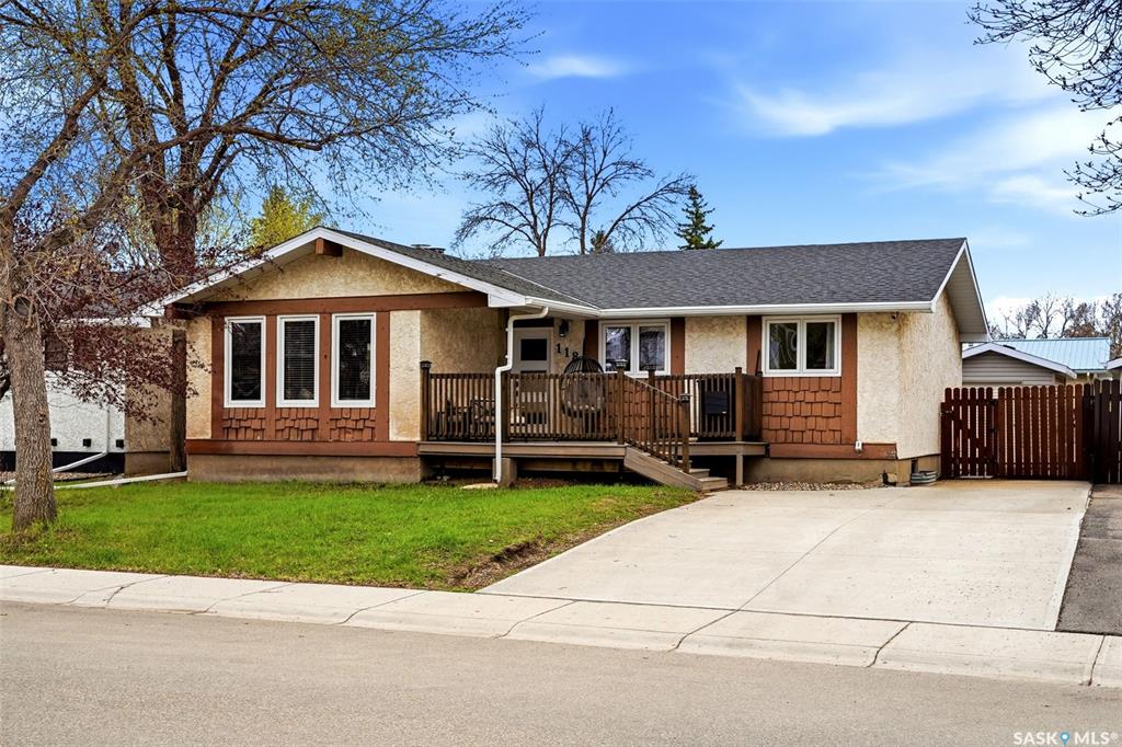 MLS® listing #SK037444 for sale located at 118 Mackenzie Crescent