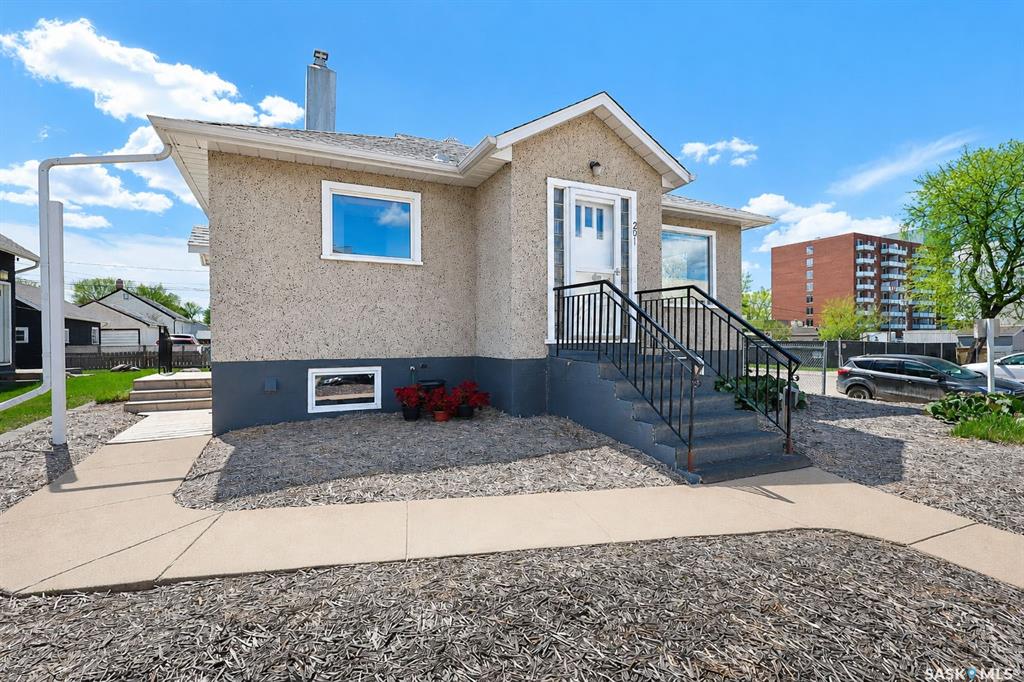 201 8th Street E, SK037510, Saskatchewan,