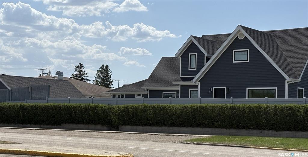 Second View of 104 Central Boulevard, Nipawin, Saskatchewan, S0E 1E0