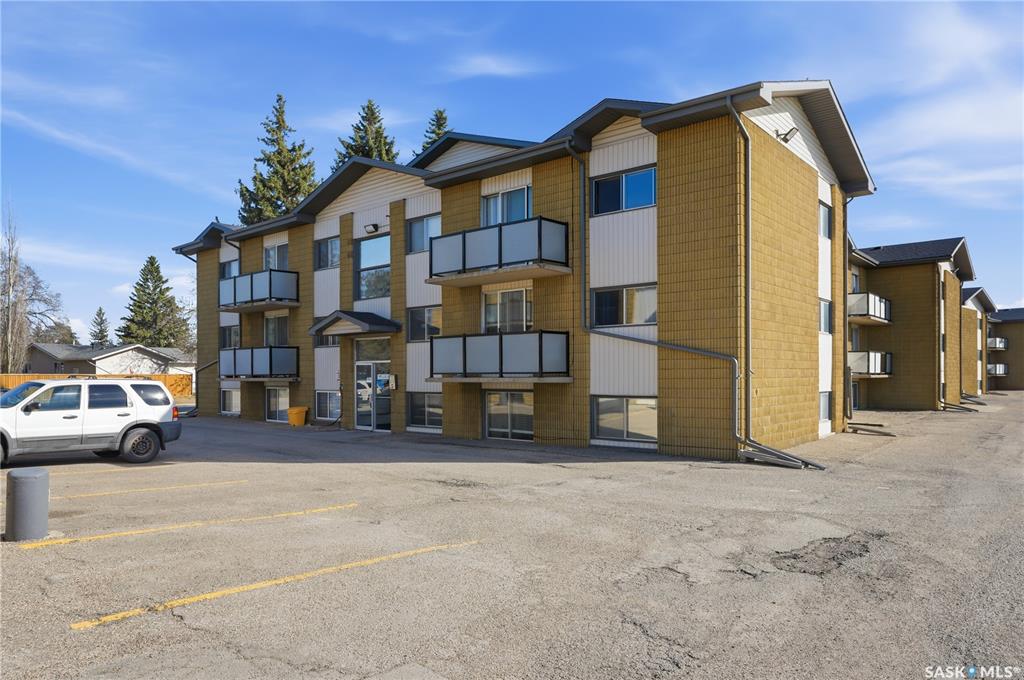 3 Columbia Drive #93, SK037536, Saskatchewan,